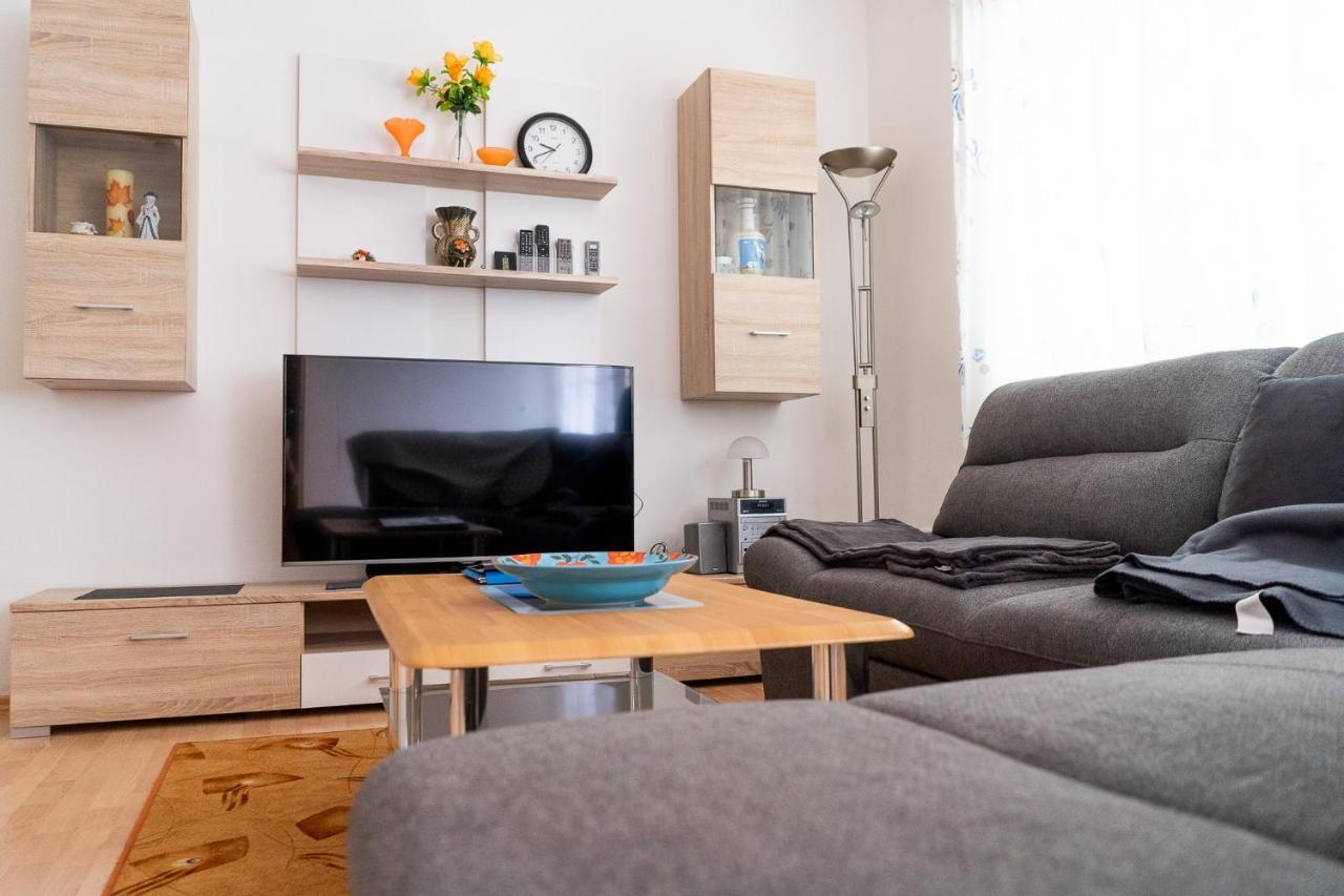 Apartment Mladen Biograd Na Moru Exteriér fotografie
