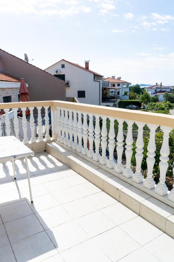 Apartment Mladen Biograd Na Moru Exteriér fotografie