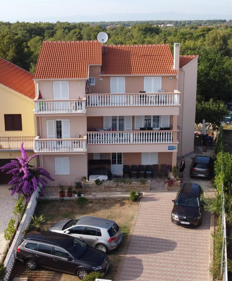 Apartment Mladen Biograd Na Moru Exteriér fotografie