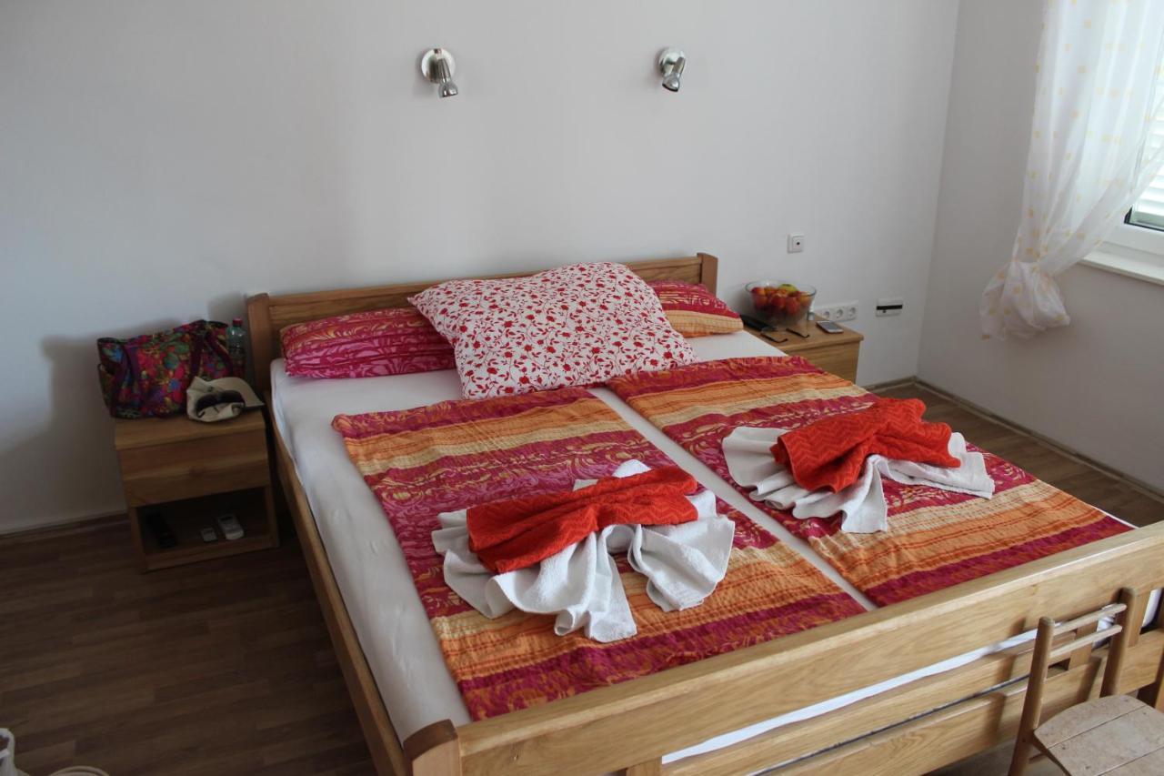 Apartment Mladen Biograd Na Moru Exteriér fotografie