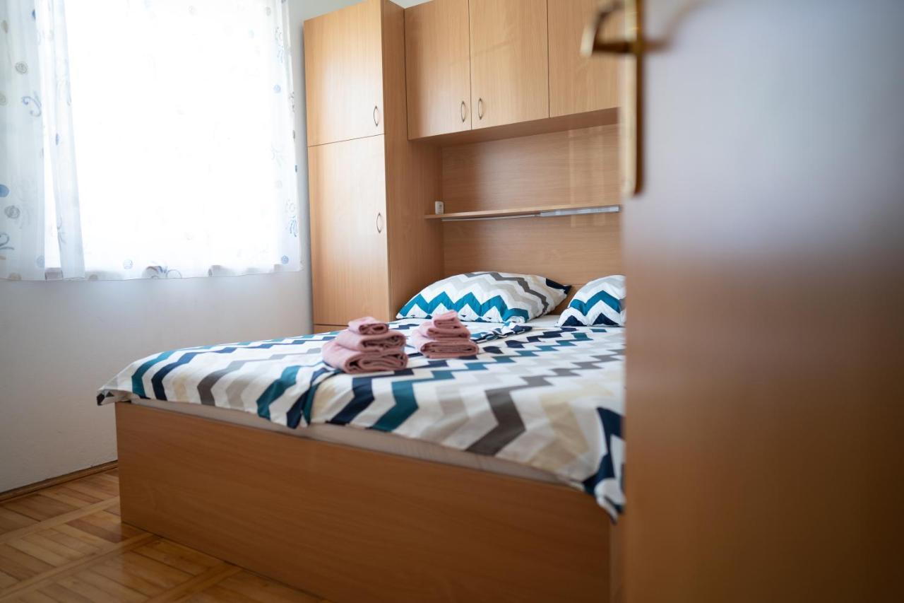 Apartment Mladen Biograd Na Moru Exteriér fotografie