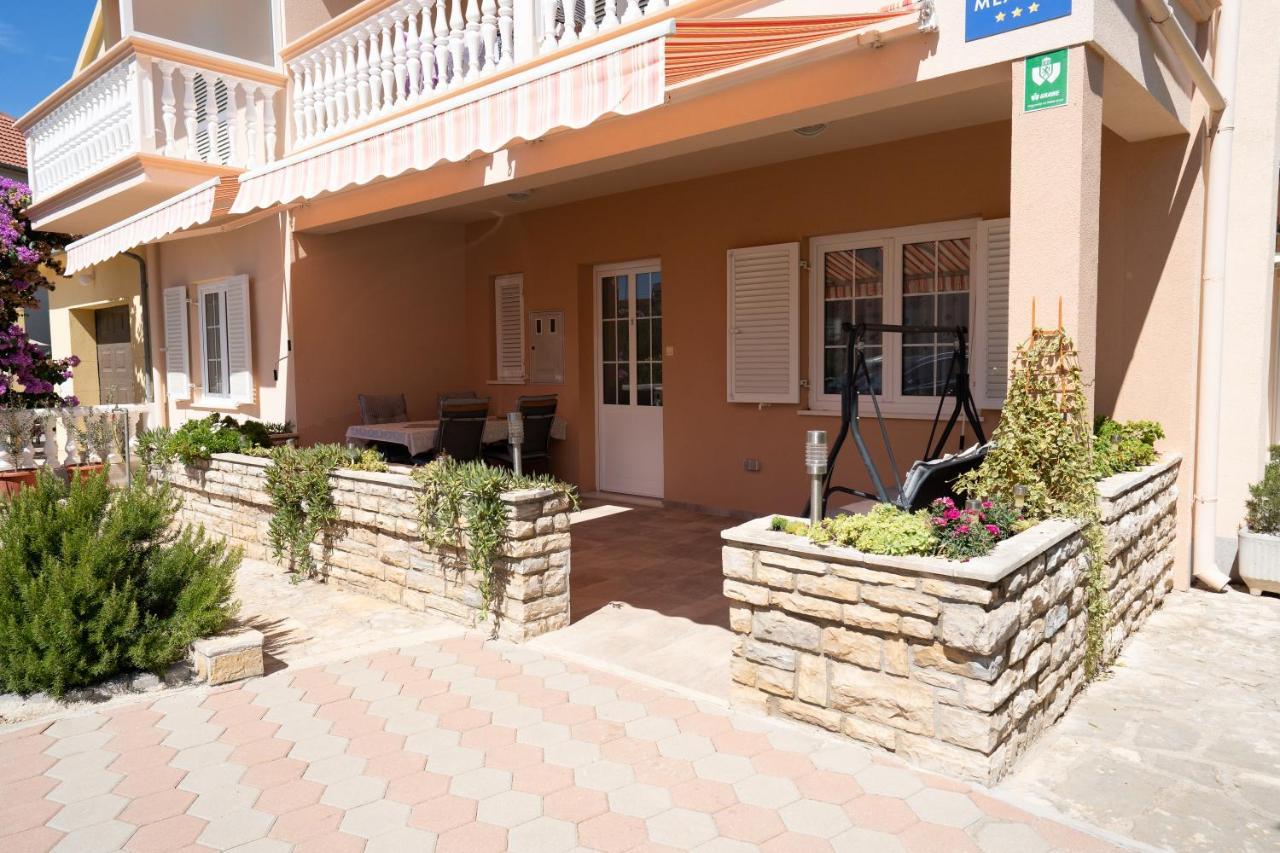 Apartment Mladen Biograd Na Moru Exteriér fotografie